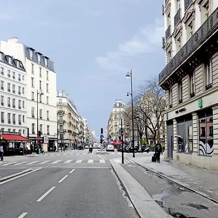 Lafayette Apartment Paris